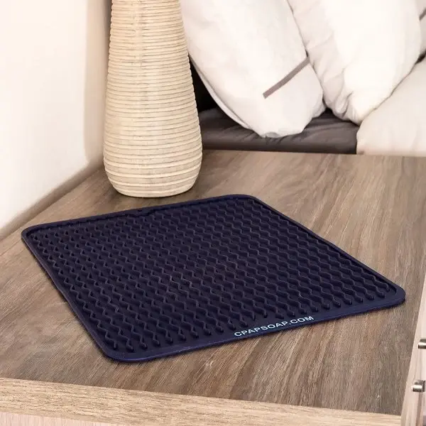 CPAP MAT (Alfombrilla antiruido y protectora)